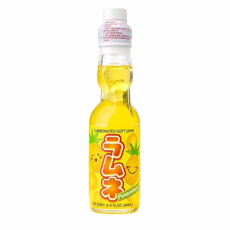 Ramune Kolsyrad läsk med ananassmak 200ml