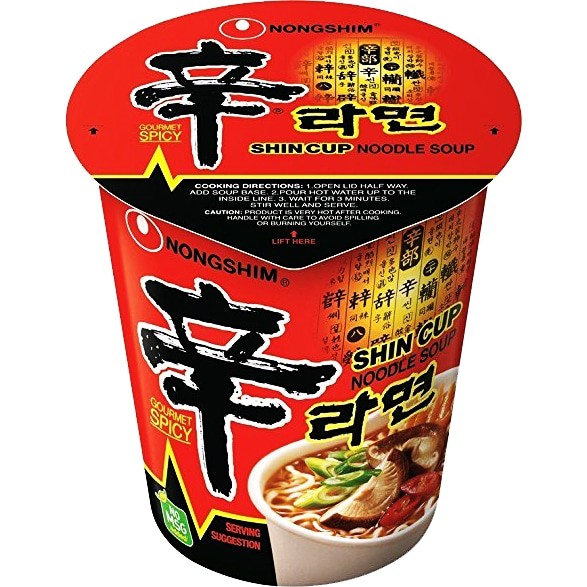 Nongshim Shin Ramyun Noodles Cup 农心辛拉面桶装 68g